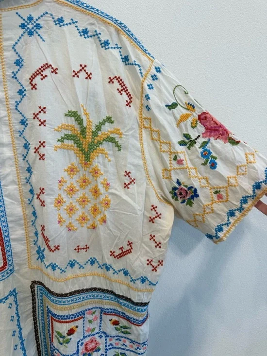 Farm Rio Embroidered Pineapple & Floral Short-Sleeve Shirt XL Tropical Vacation - Picture 7 of 14